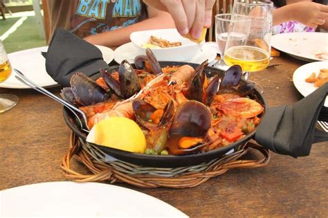 Where to eat the best paella in Barcelona - Latitude 41