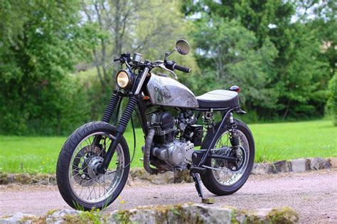 Yamaha SR125 | Classic motorcycles, Yamaha, Motorcycle