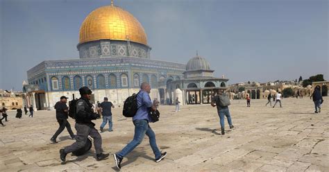 Why the Al-Aqsa Mosque has often been a site of conflict between Israel ...