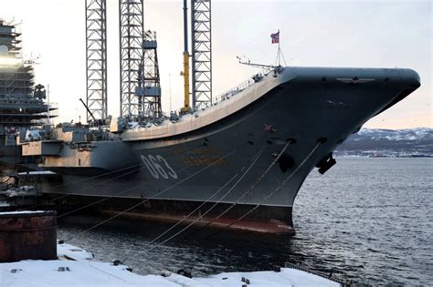 Admiral Kuznetsov in repair and refit, Murmansk, February 4 2022 [album ...