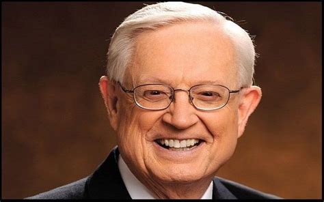 Best and Catchy Motivational Charles R Swindoll Quotes And Sayings ...