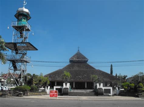 MASJID AGUNG DEMAK – DINAS PENDIDIKAN DAN KEBUDAYAAN