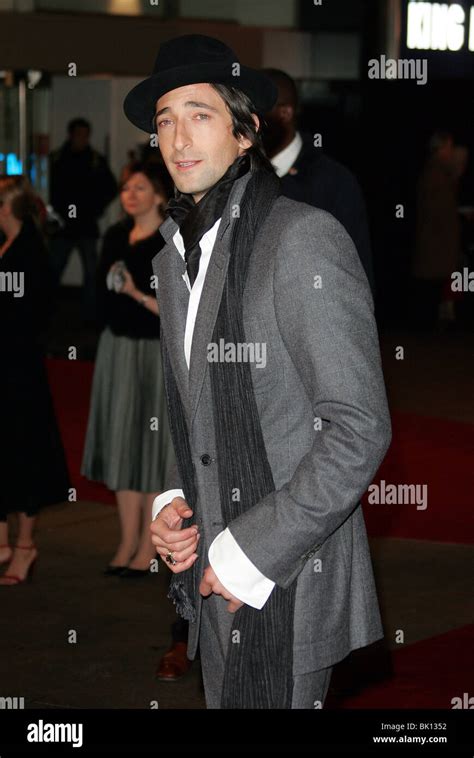 ADRIEN BRODY KING KONG FILM PREMIER ODEON LEICESTER SQUARE LONDON ...