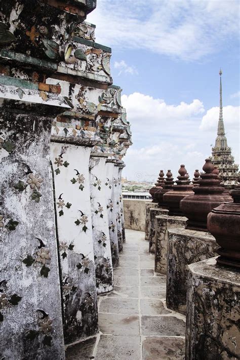 Inside Wat Arun Temple stock photo. Image of decoration - 1628898