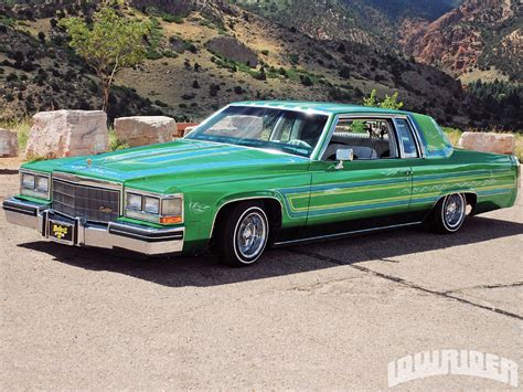 Lowrider Cadillac Coupe Deville