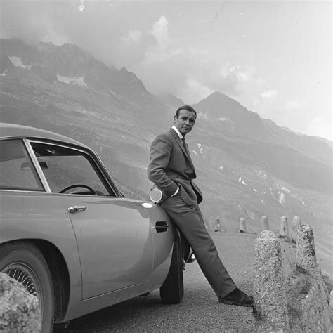 Image - Sean Connery (Goldfinger promotional still)(Smaller).jpg ...