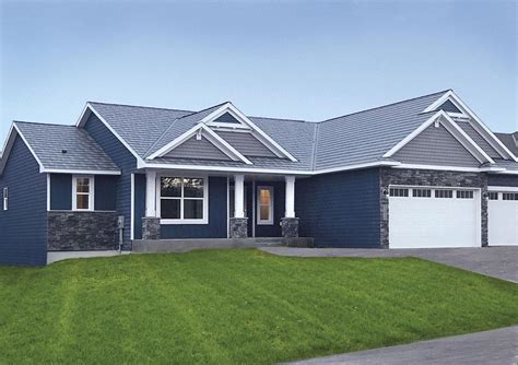 Classic Blue Vinyl Siding for Stylish Home Exterior