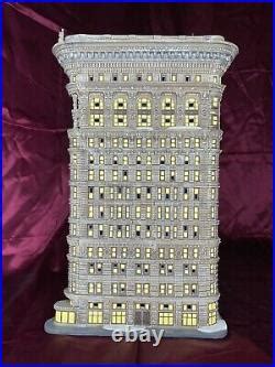 Dept 56 Christmas in the City, Flatiron Building # 56.59260 | Christmas ...