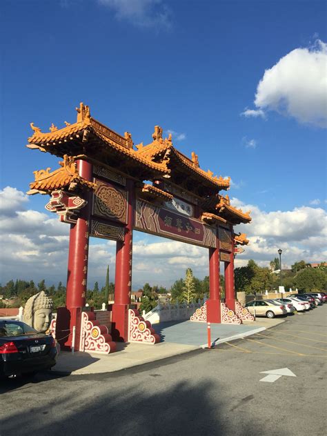 Hsi Lai Temple, California | Amazing architecture, Architecture, Temple