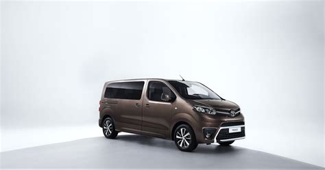 [PHOTOS] New Toyota Proace Verso Debuts at Geneva Motor Show - The News ...