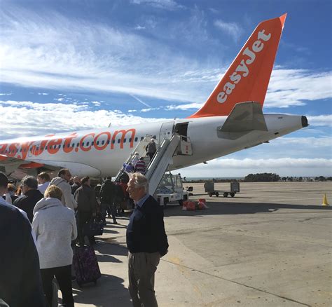 Soaring passenger numbers at Almería airport | Costa News