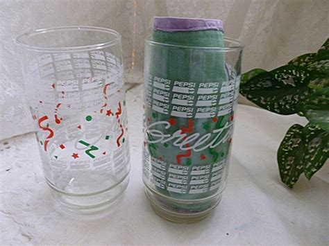 Vintage PEPSI DRINKING GLASSES Set of Two Matched Seasons - Etsy Norway