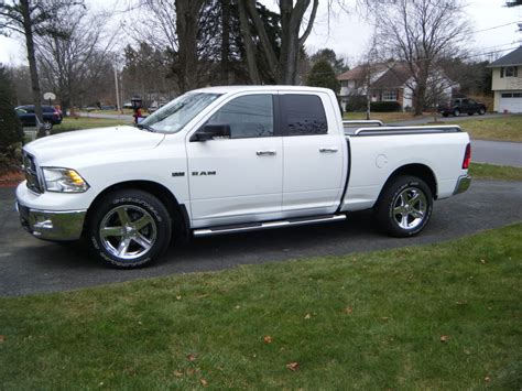 2010 White Dodge Ram 1500 Bighorn SLT, 4x4, HEMI - DodgeForum.com