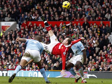 Wayne Rooney. Probably my favorite goal against city. | Bicycle kick ...