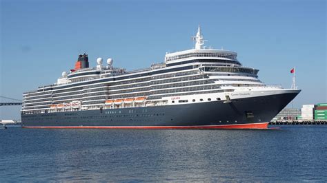 Cruise ship tour: See inside Cunard Line's Queen Elizabeth