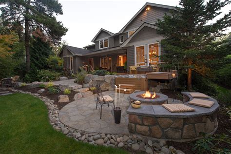 Firepit Sloped Backyard - Paradise Restored Landscaping