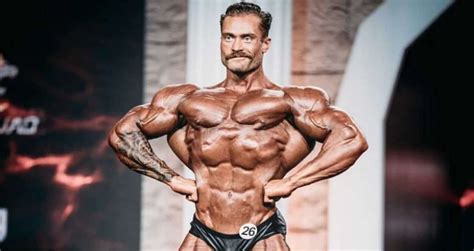 Chris Bumstead Details 5,000-Calorie Diet During Bulking Phase