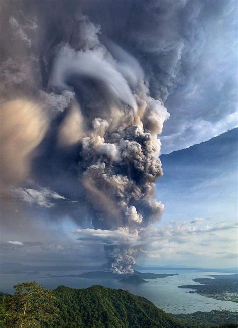 The Grays and Golds of the Taal Volcano Eruption