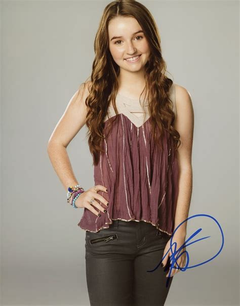 Kaitlyn Dever as Eve Baxter in Last Man Standing | Tank top fashion ...