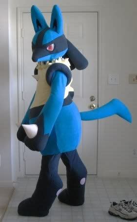 Lucario Cosplay: Stunning DIY Costume