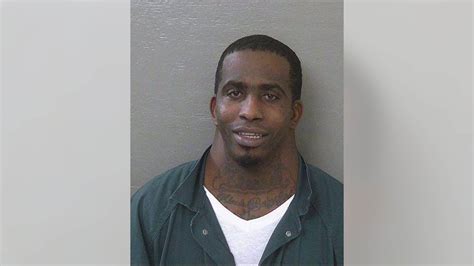 Florida man’s mugshot goes viral, draws a slew of ‘neck’ jokes | Fox News