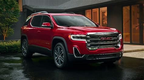 Does the 2023 GMC Acadia Denali Actually Reach Luxury SUV Levels?