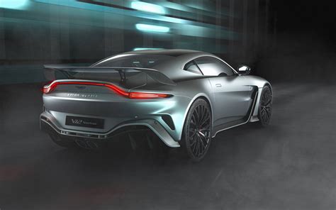 All-New 2023 Aston Martin V12 Vantage Marks the End of an Era - 4/12