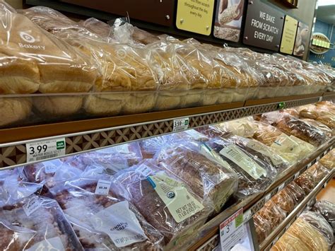 Publix Bakery: The Best Cakes, Breads, and Cookies To Buy