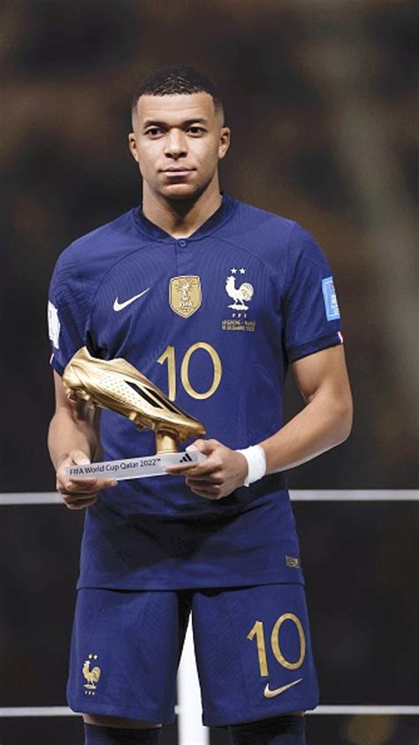 FIFA World Cup 2022: Mbappe secures Golden Boot with 8 goals, Messi ...