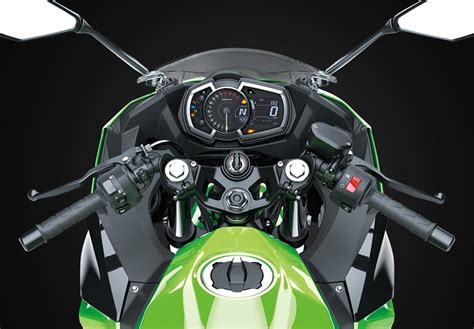 Kawasaki Ninja® 400 | Motorcycle | Smooth & Powerful