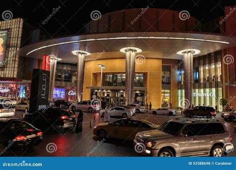 Entrance To Dubai Mall at Night Editorial Stock Photo - Image of ...