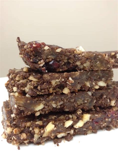 No-Bake Energy Bar Recipe for Gluten-Free and Paleo Diets - Delishably