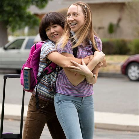 ‘PEN15’ on Hulu Review: A Millennial Coming-of-age Comedy