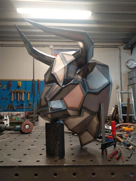 Polygonal sculpture made of sheet metal : r/Welding