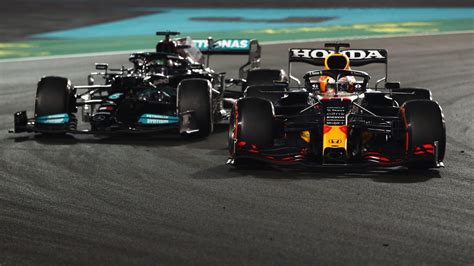 Why Max Verstappen's last-lap win over Lewis Hamilton at 2021 Abu Dhabi ...