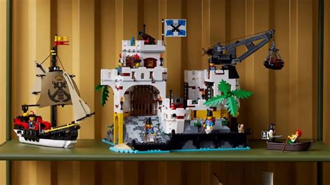 10320 Eldorado Fortress’s galleon is a LEGO Pirates deep cut