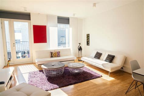 Deluxe two bedroom apartments at the top of the main street ...