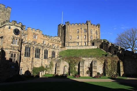 Medieval Britain: Durham Castle. History, Facilities and Opening Hours.