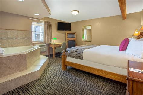 Super 8 by Wyndham Lewistown | Lewistown, MT Hotels