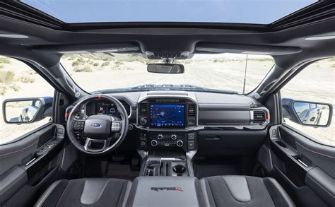 2023-ford-f-150-raptor-r-interior - The Fast Lane Truck