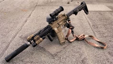 Navy SEAL Team 6 Guns | DD Hybrid M4 | Thank God for the 2nd Amendment ...