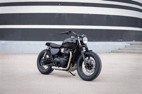 Arnaud's custom Triumph Bonneville T100 La Machine by BAAK