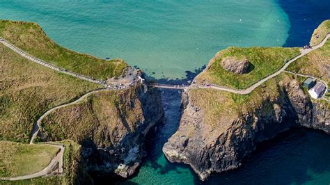 Carrick-a-Rede Rope Bridge : Travel Guide & Map : Nordic Visitor