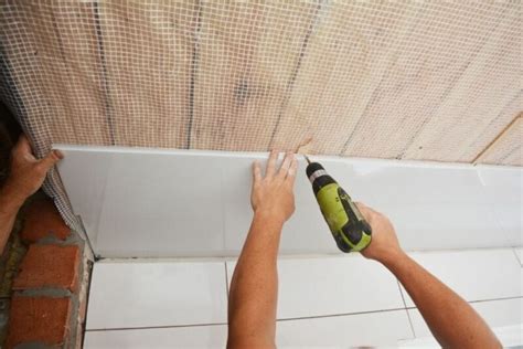 3 Main Benefits of Installing Bathroom Ceiling Panels - Tips and Tricks ...