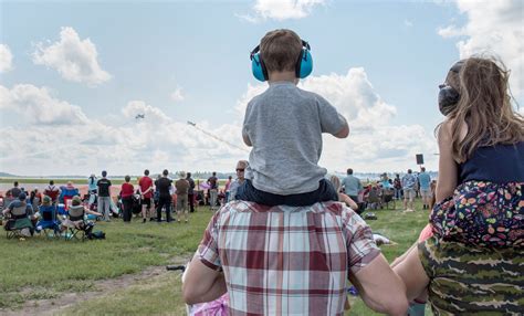 Home - Cold Lake Air Show