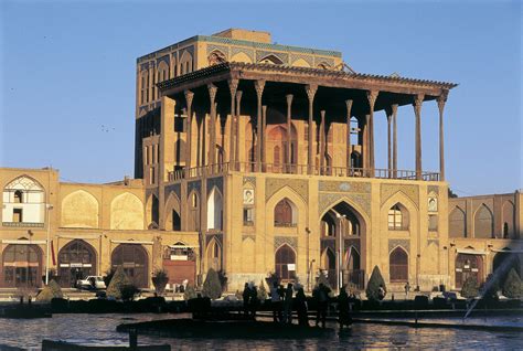 safavid empire architecture - Google Search | Empire architecture ...