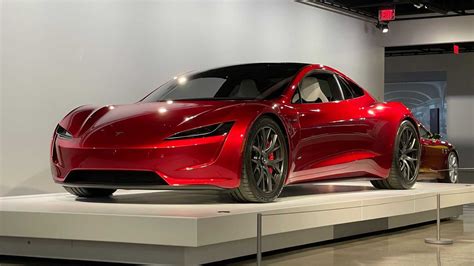 Tesla Roadster At Petersen Automotive Museum: 0-60 MPH In 1.1 Sec