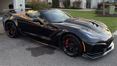 Stock 2019 Chevrolet Corvette ZR1 Convertible 1/4 mile Drag Racing ...