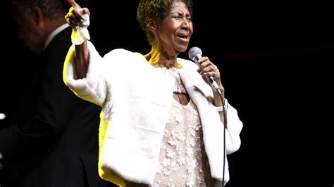 Handwritten wills found in Aretha Franklin home favor her four sons