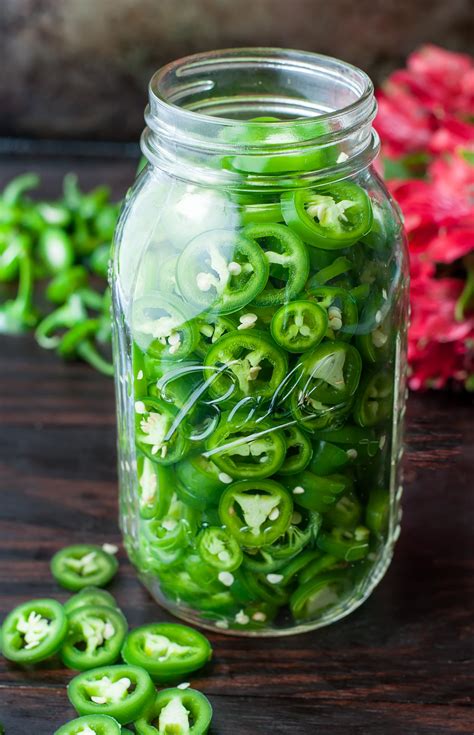 Quick Fridge Pickled Jalapeño Peppers - Peas And Crayons